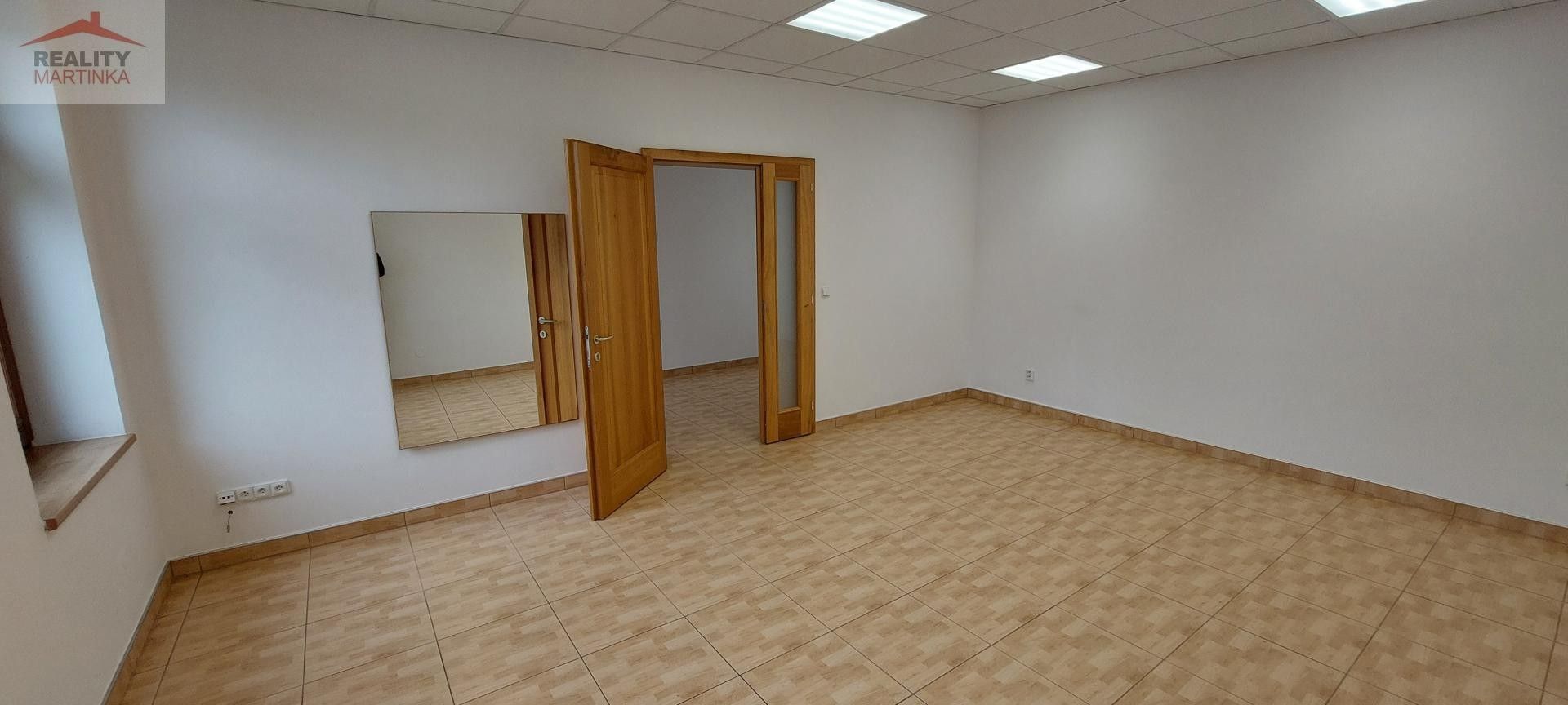 Pronájem komerčního prostoru 40 m² - foto 16