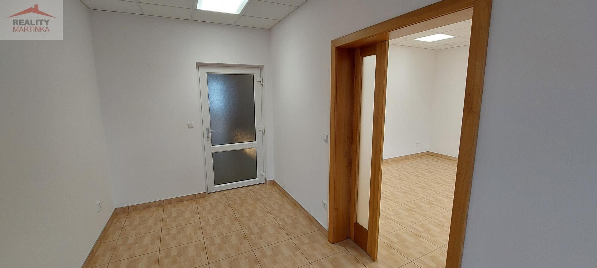 Pronájem komerčního prostoru 40 m² - foto 18