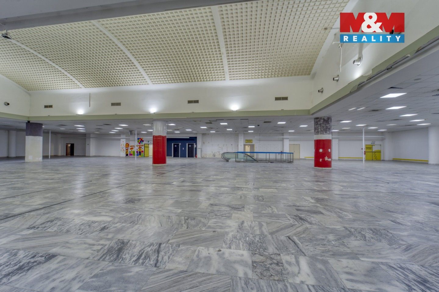 Pronájem komerčního prostoru 1603 m² - foto 8