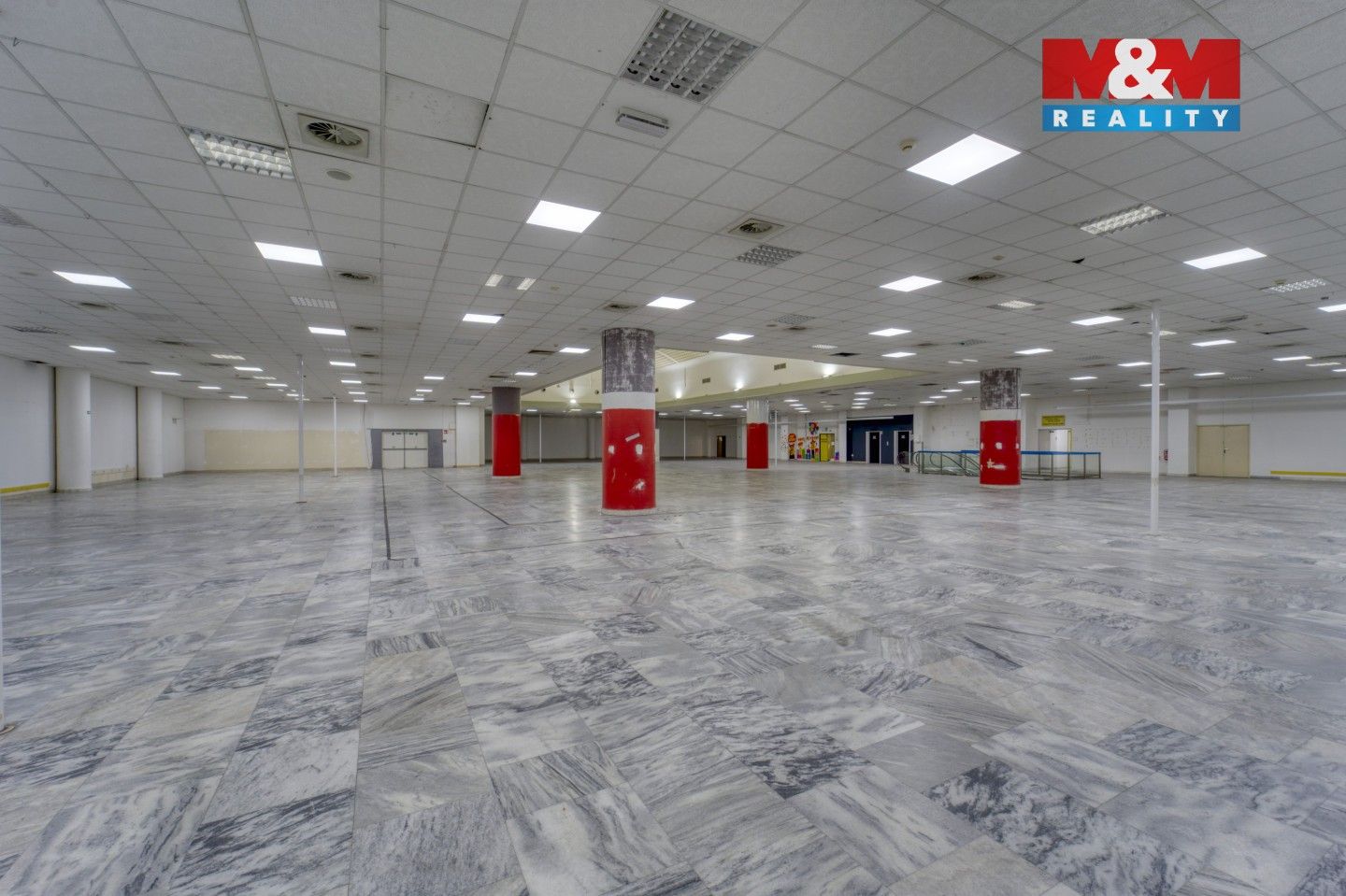 Pronájem komerčního prostoru 1603 m² - foto 5