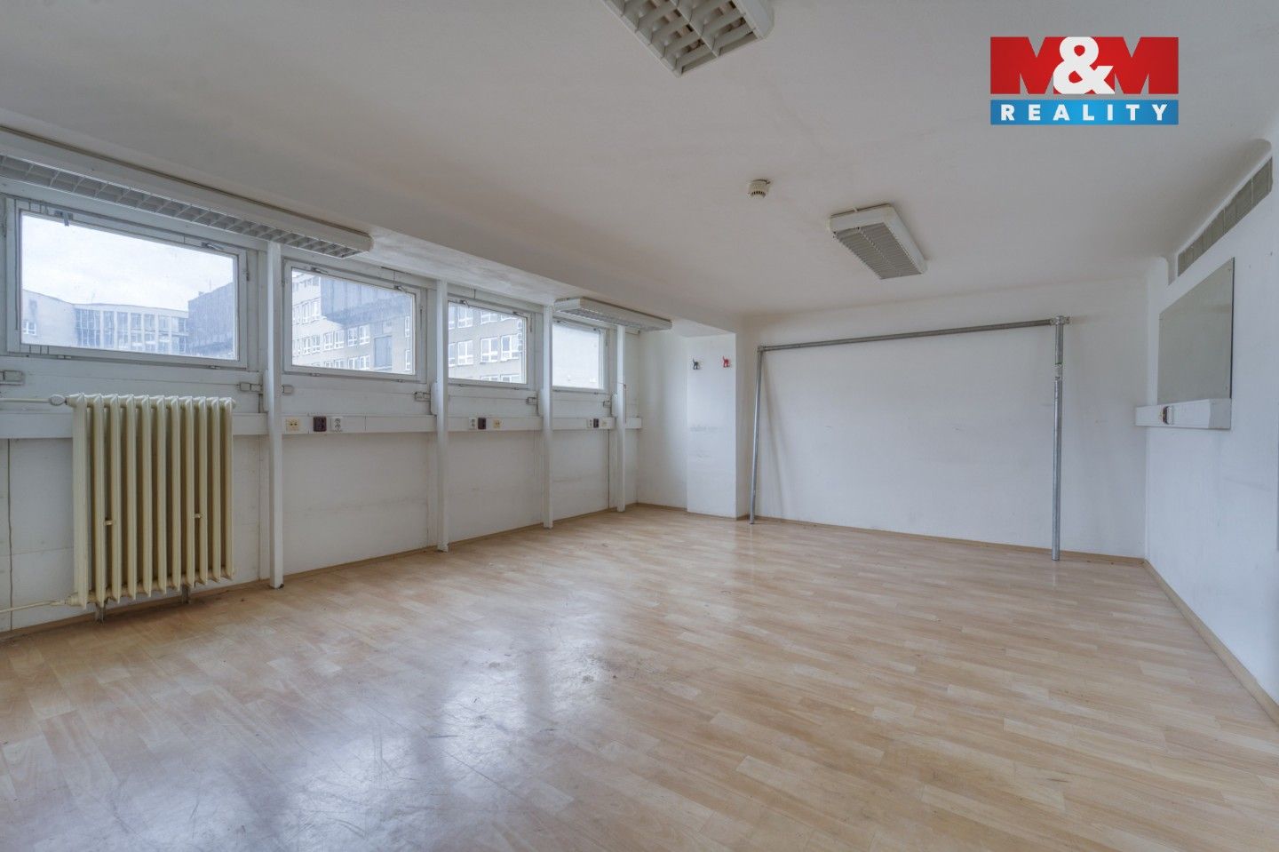Pronájem komerčního prostoru 1603 m² - foto 27