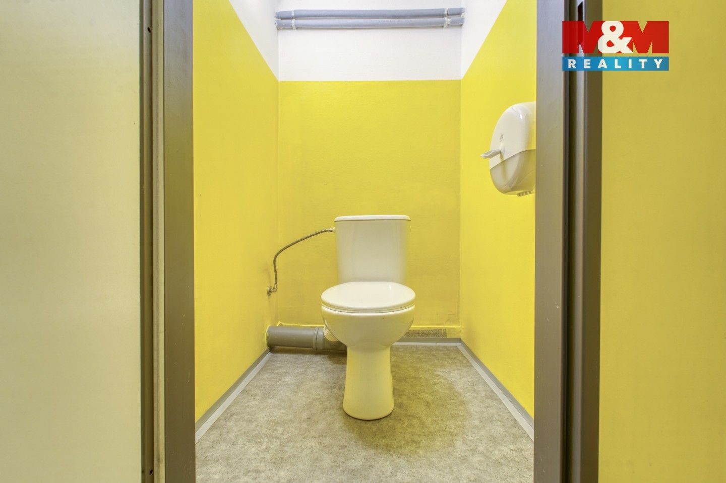 Pronájem komerčního prostoru 1603 m² - foto 36