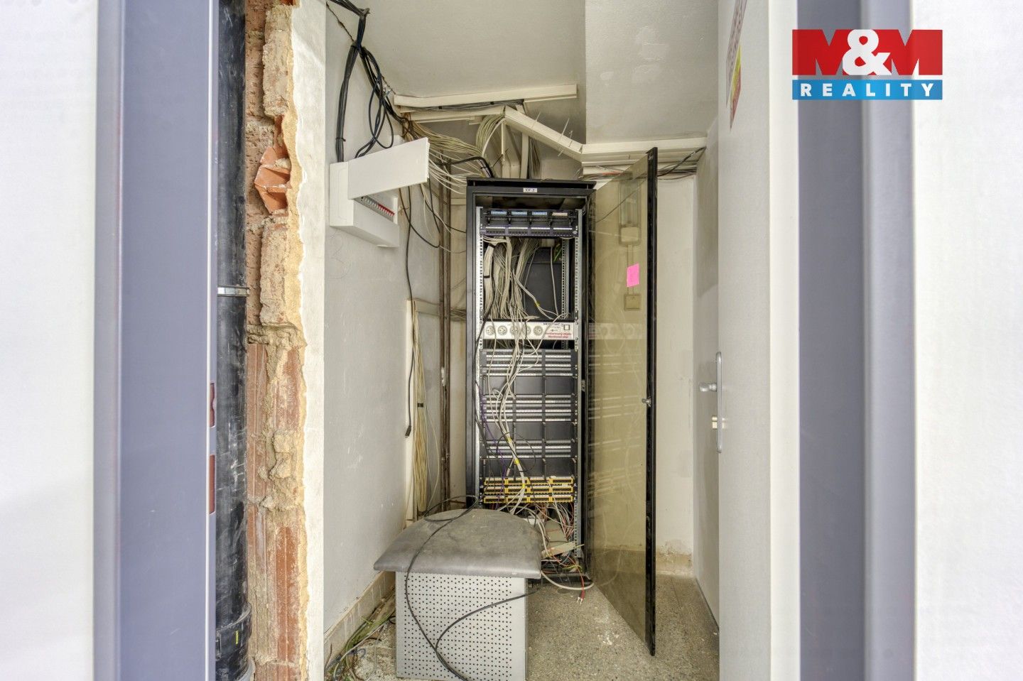 Pronájem komerčního prostoru 1603 m² - foto 35