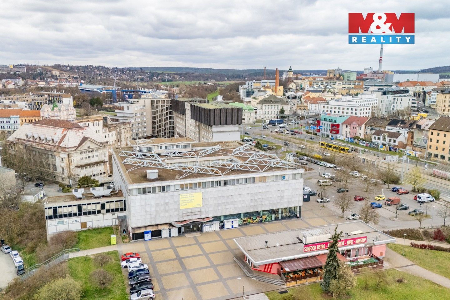 Pronájem komerčního prostoru 1603 m² - foto 45