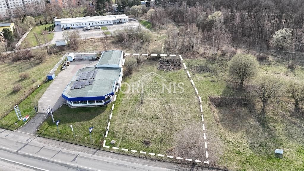 Prodej pozemku 2421 m² - foto 2
