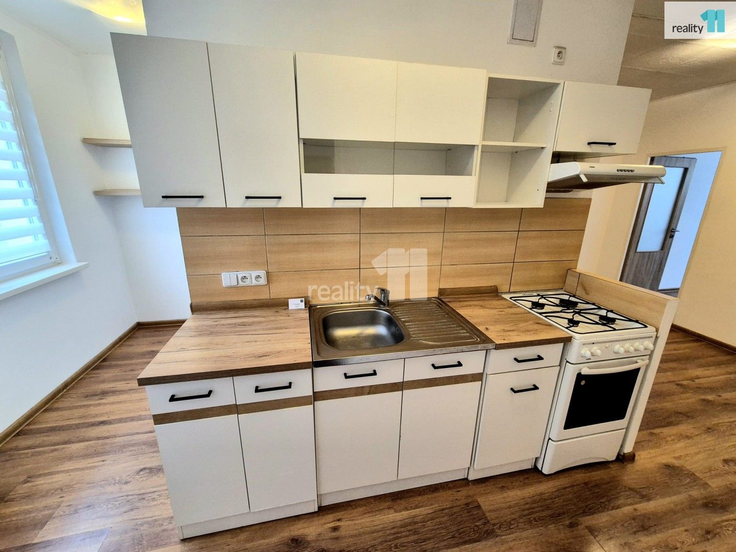 Pronájem bytu 2+1 49 m² - foto 1