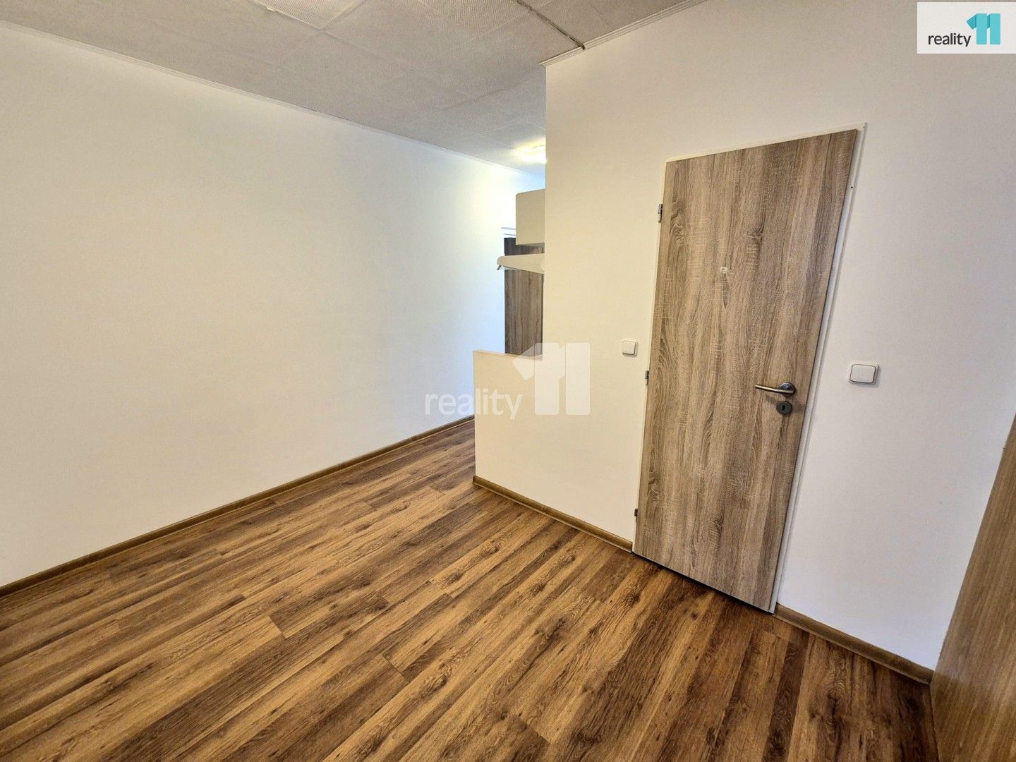 Pronájem bytu 2+1 49 m² - foto 7