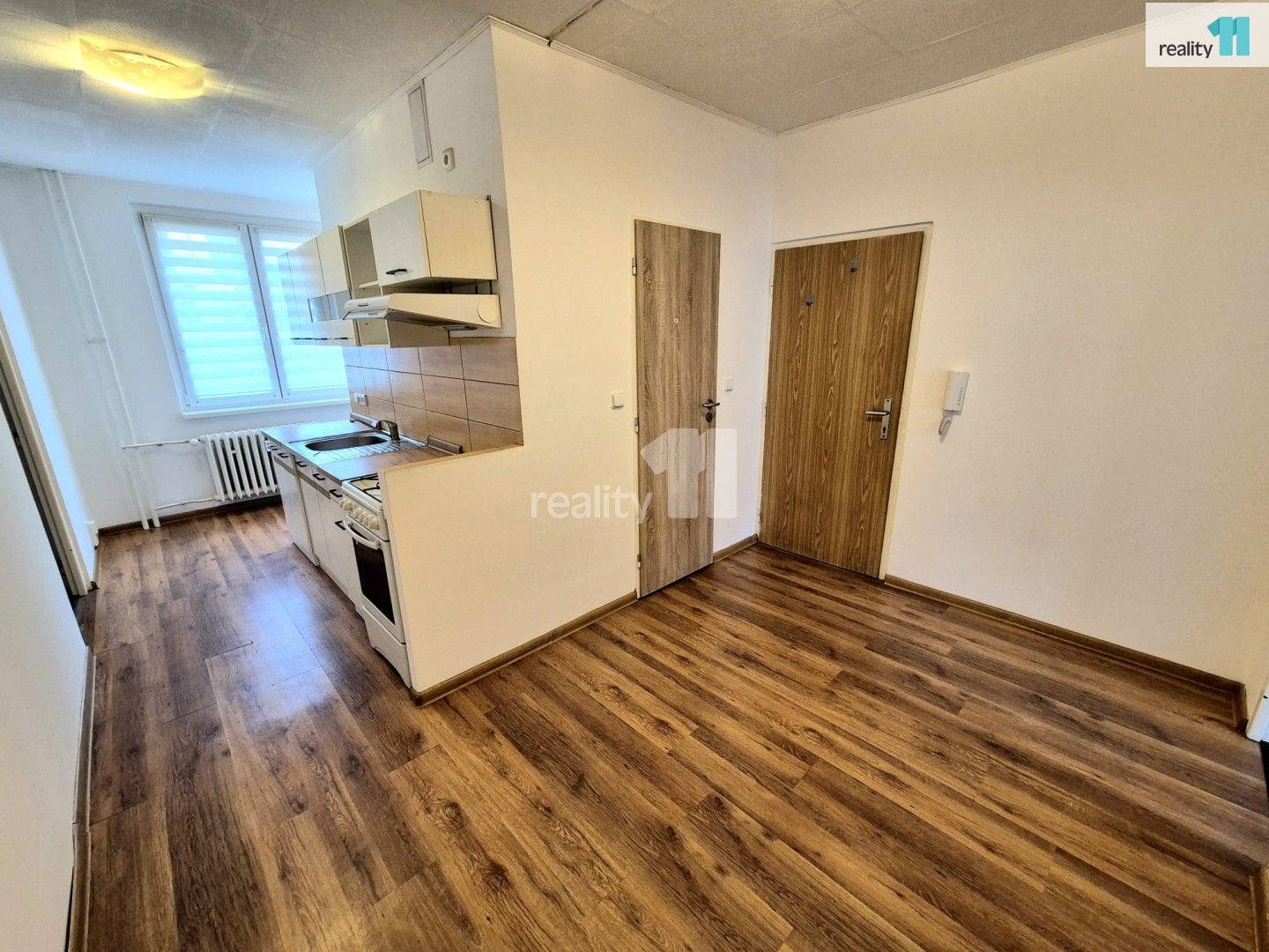 Pronájem bytu 2+1 49 m² - foto 8