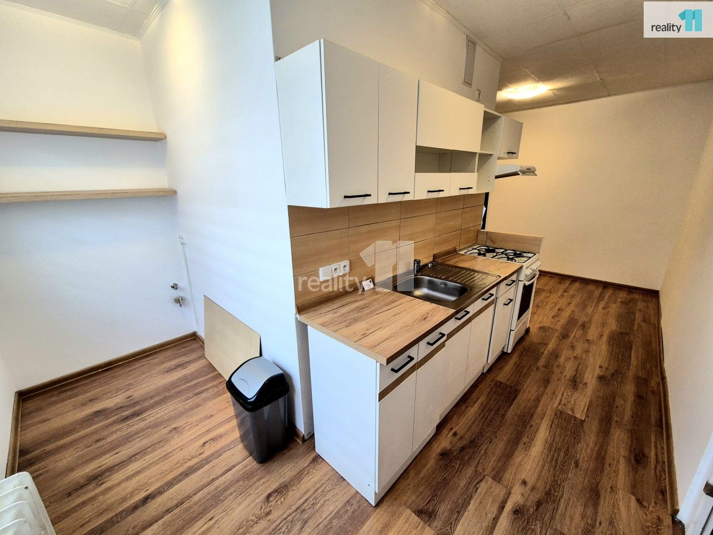 Pronájem bytu 2+1 49 m² - foto 2