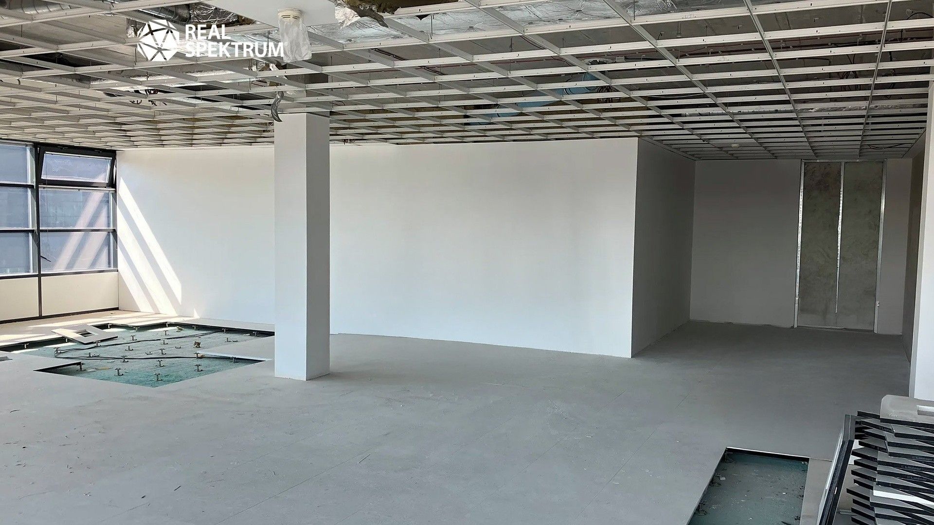 Pronájem komerčního prostoru 180 m² - foto 5