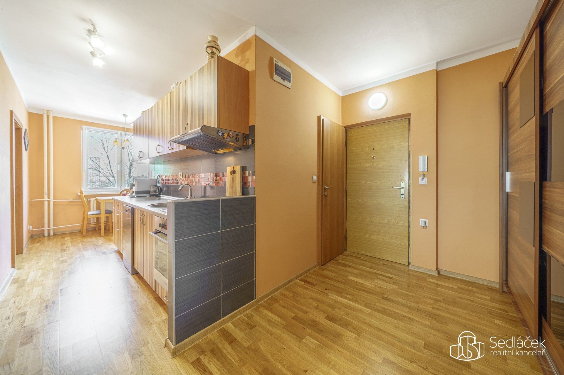 Prodej bytu 4+1 82 m² - foto 5