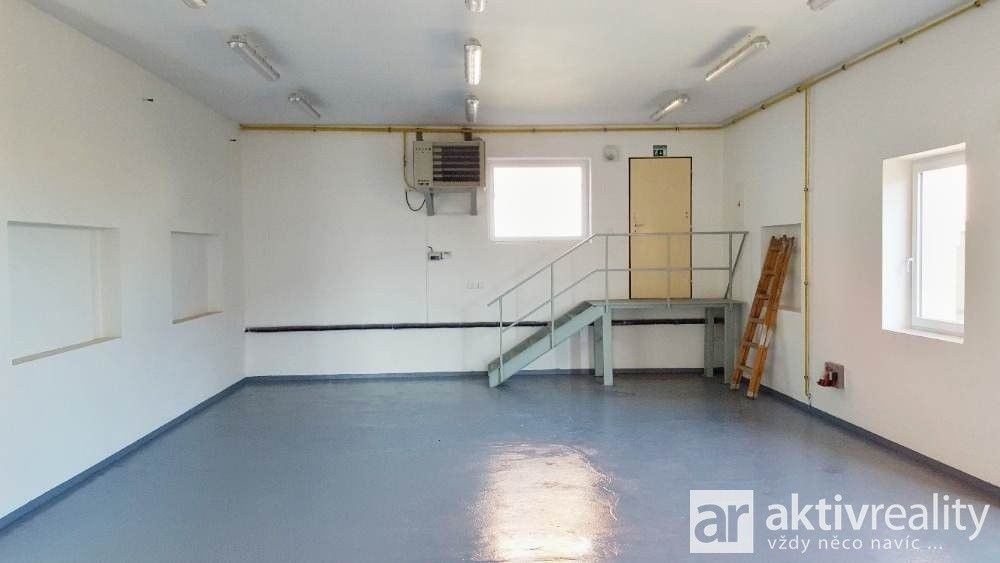 Pronájem komerčního prostoru 316 m² - foto 2