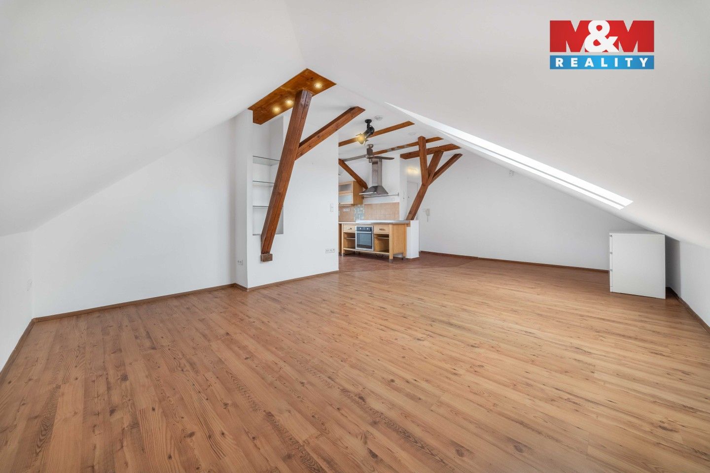Prodej bytu 1+kk 55 m² - foto 1