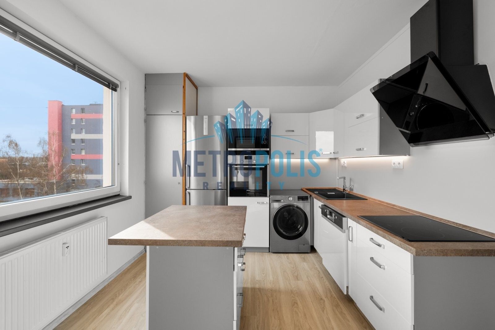 Prodej bytu 4+1 85 m² - foto 1