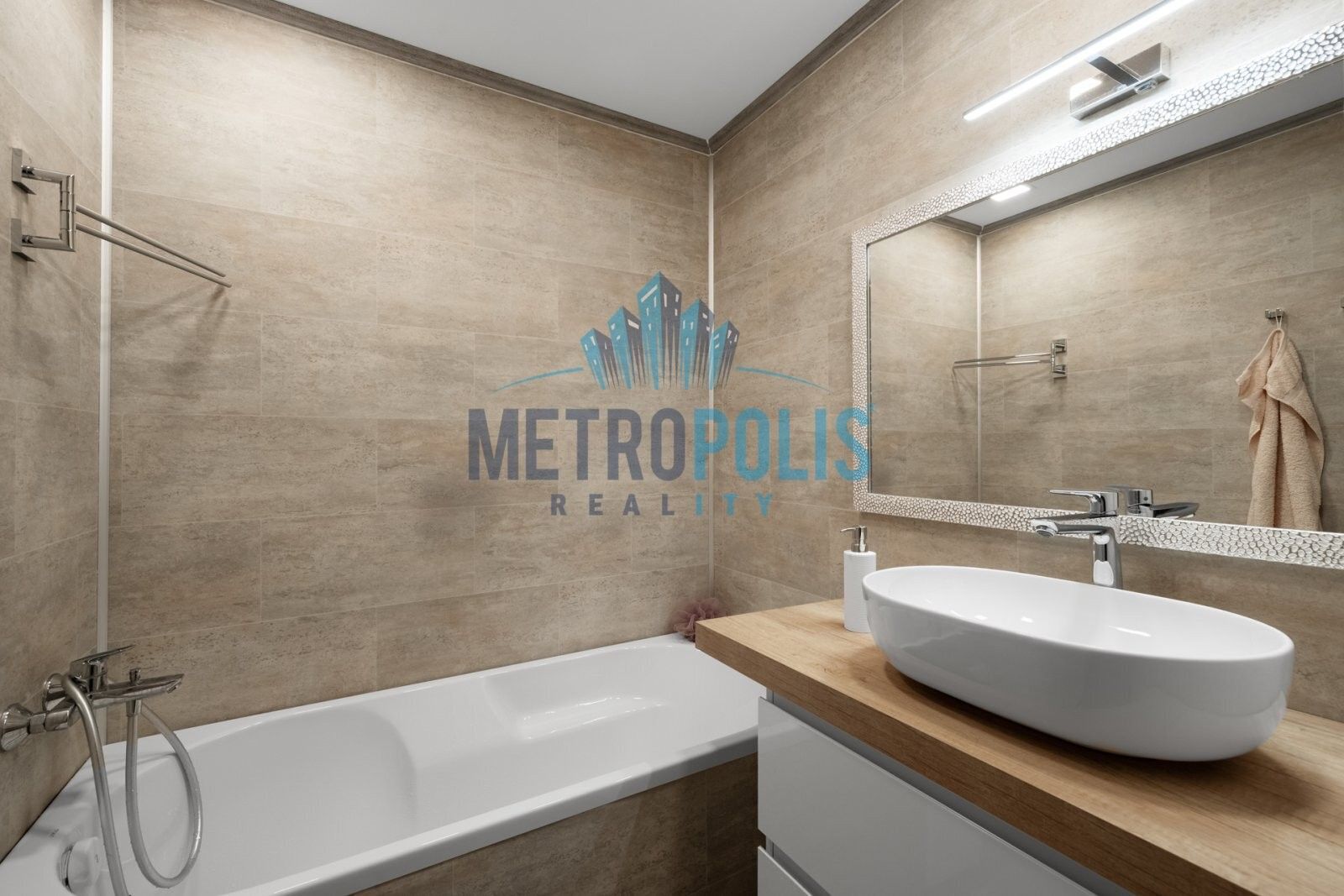 Prodej bytu 4+1 85 m² - foto 4