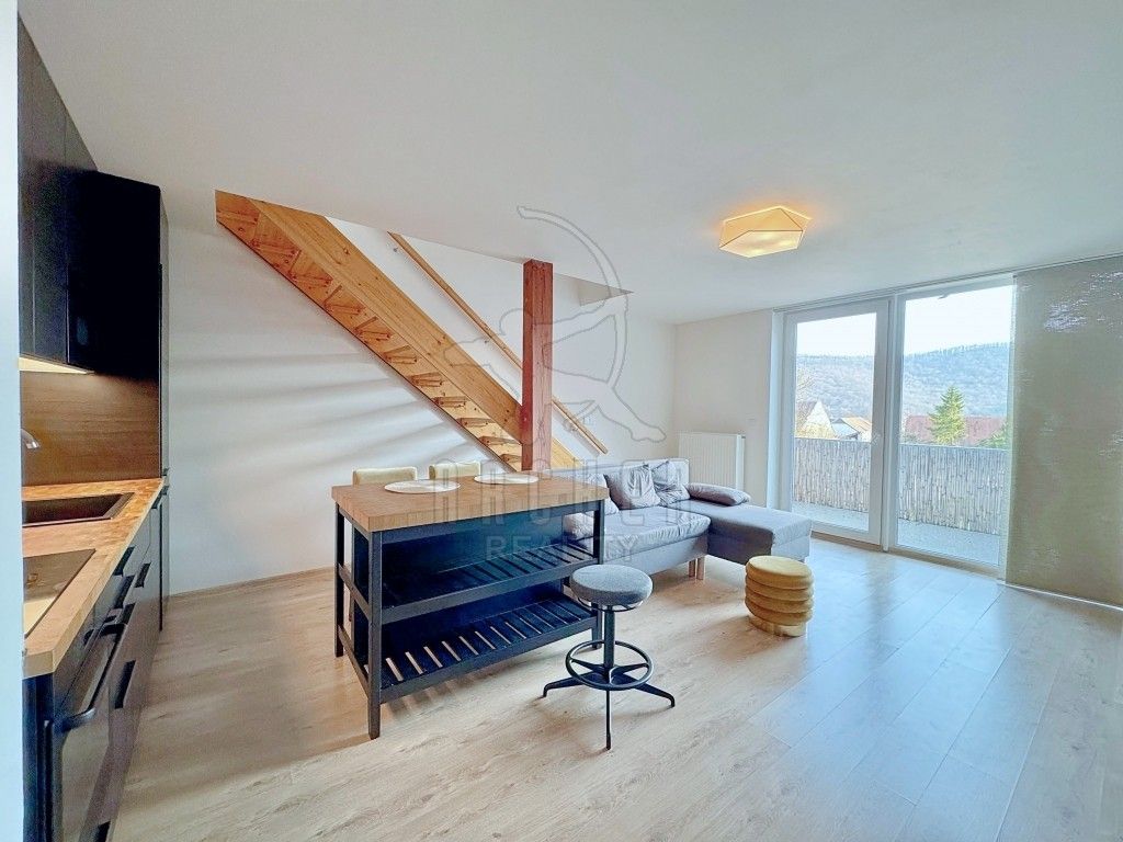 Prodej bytu 3+kk 84 m² - foto 1
