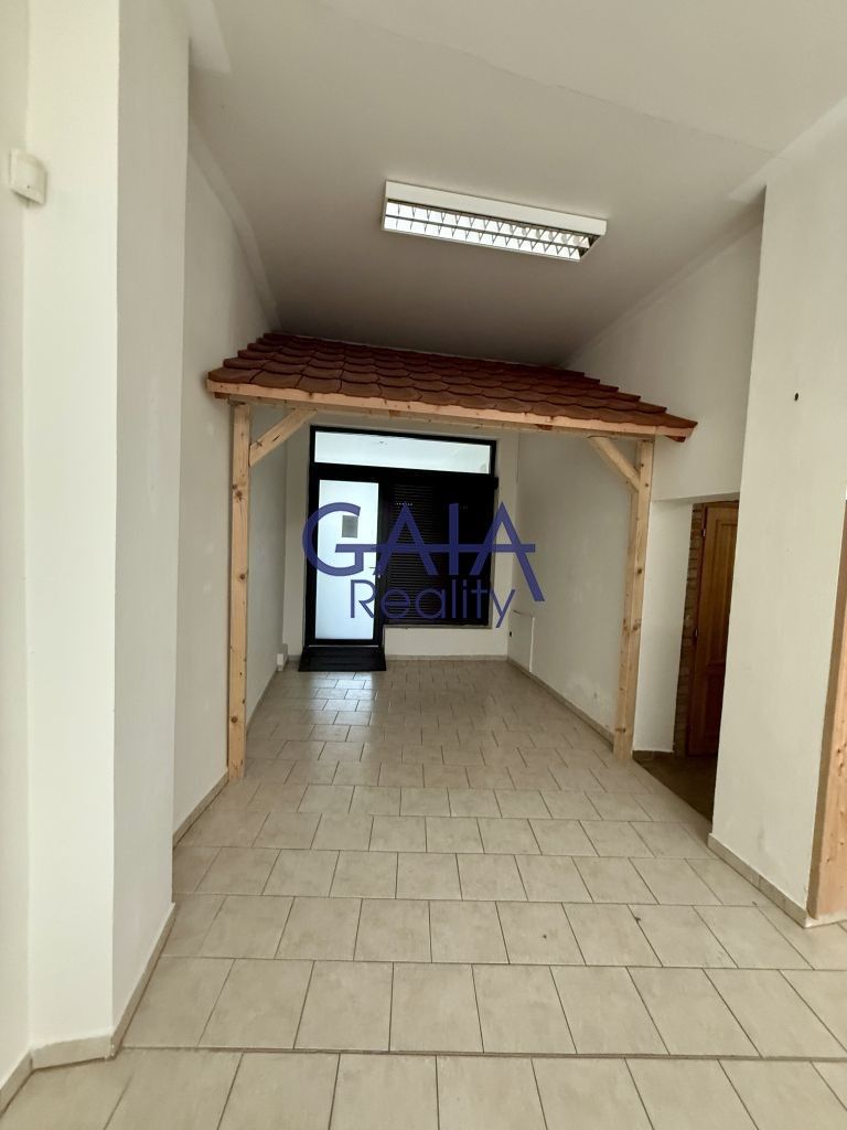 Pronájem komerčního prostoru 364 m² - foto 7