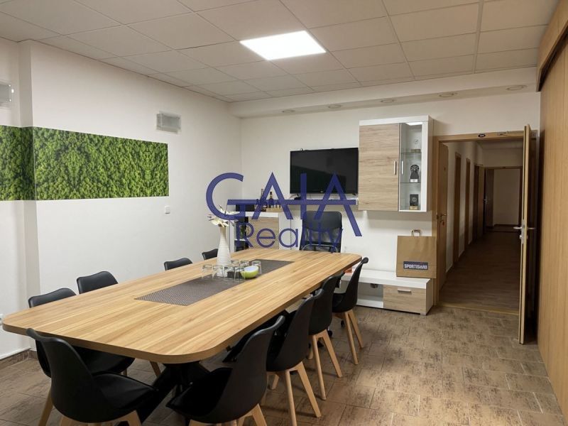 Pronájem komerčního prostoru 364 m² - foto 3