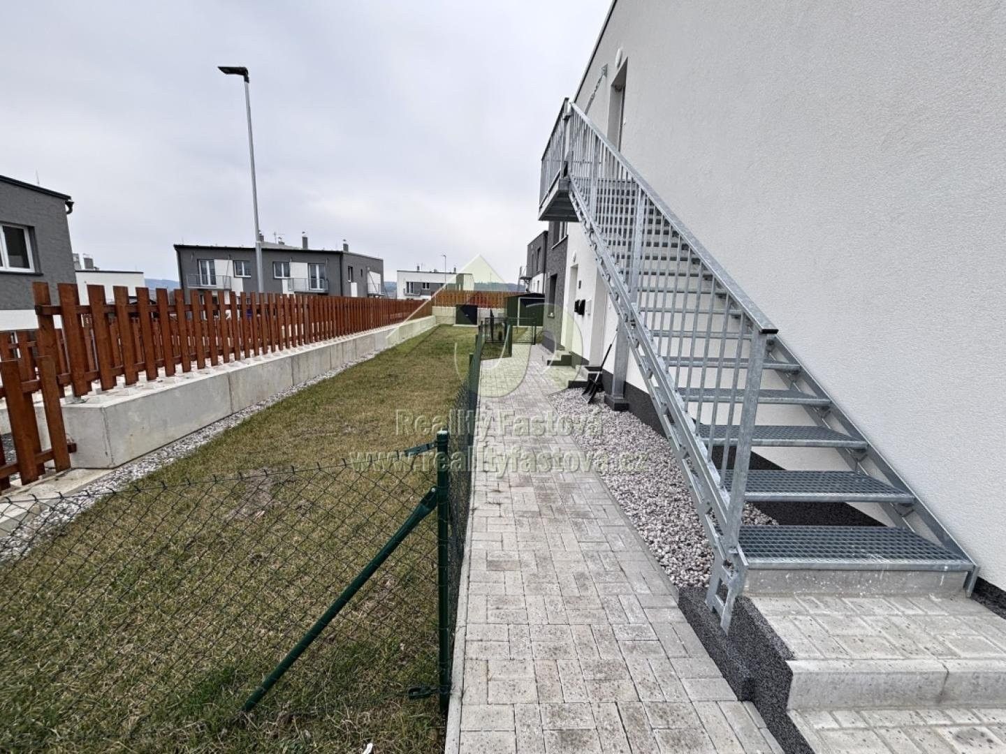 Pronájem bytu 2+kk 45 m² - foto 4