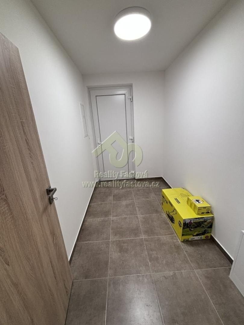 Pronájem bytu 2+kk 45 m² - foto 18
