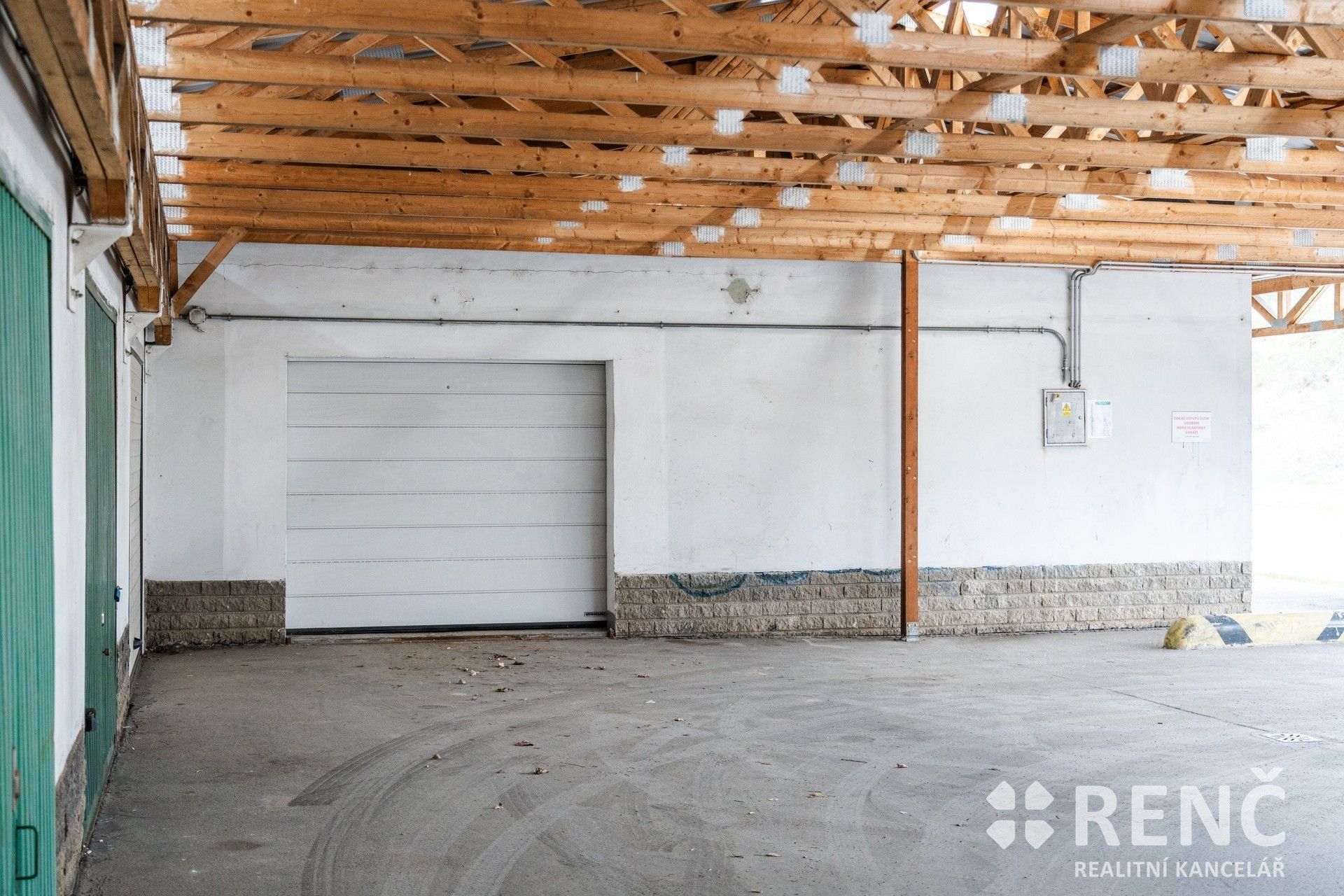 Prodej nemovitosti 63 m² - foto 2