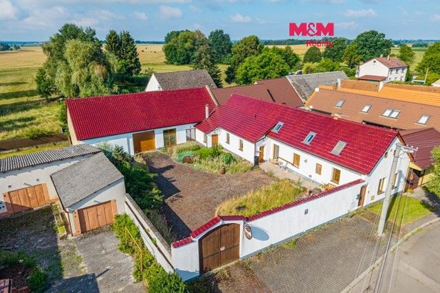 Prodej domu 300 m² - foto 1