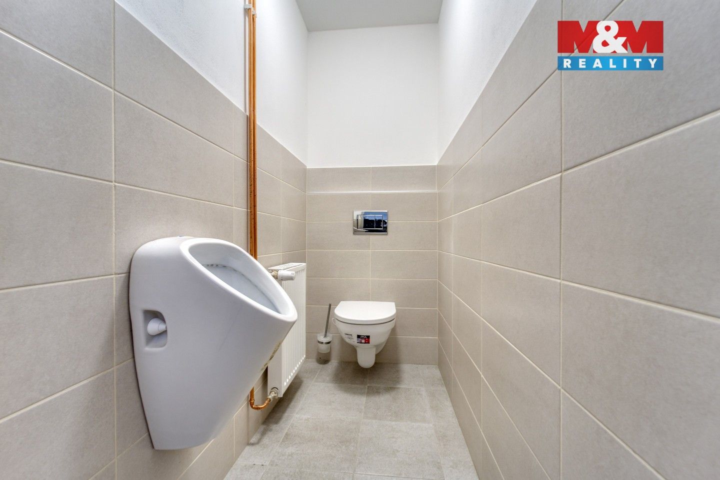 Pronájem komerčního prostoru 360 m² - foto 9