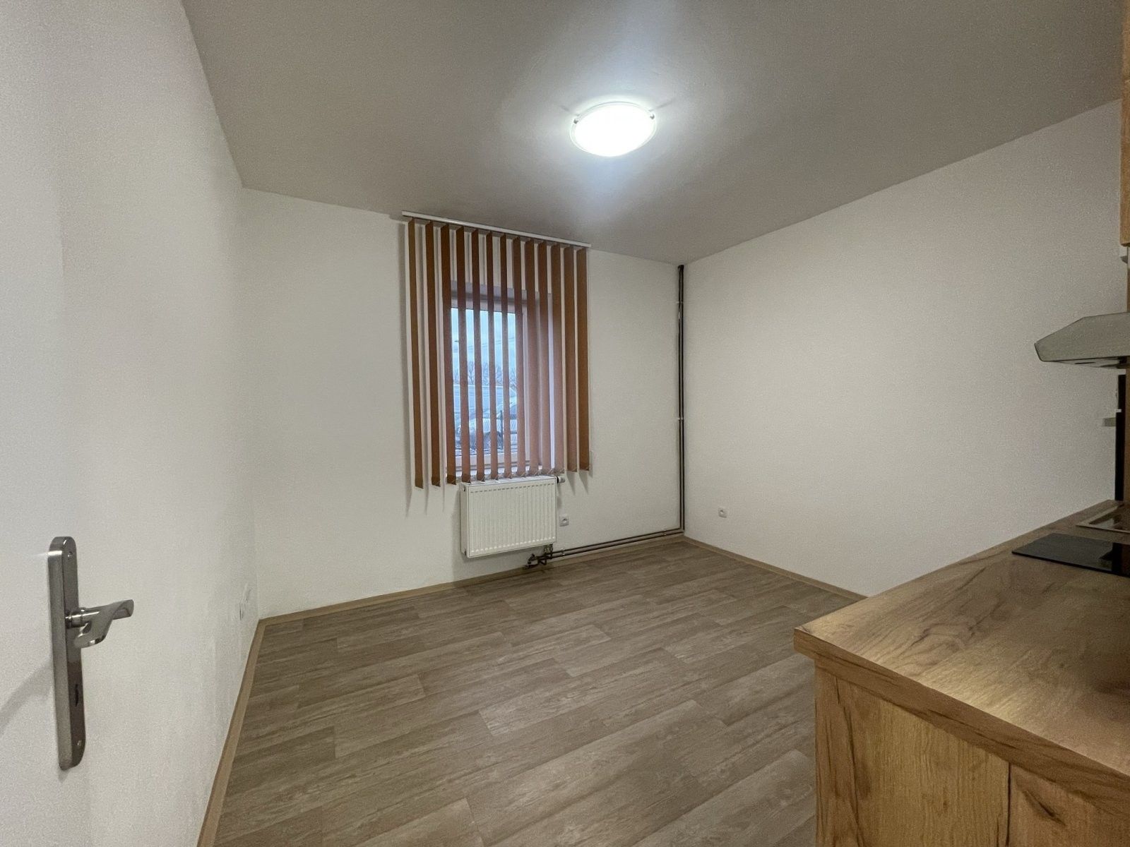 Pronájem bytu 1+kk 20 m² - foto 4