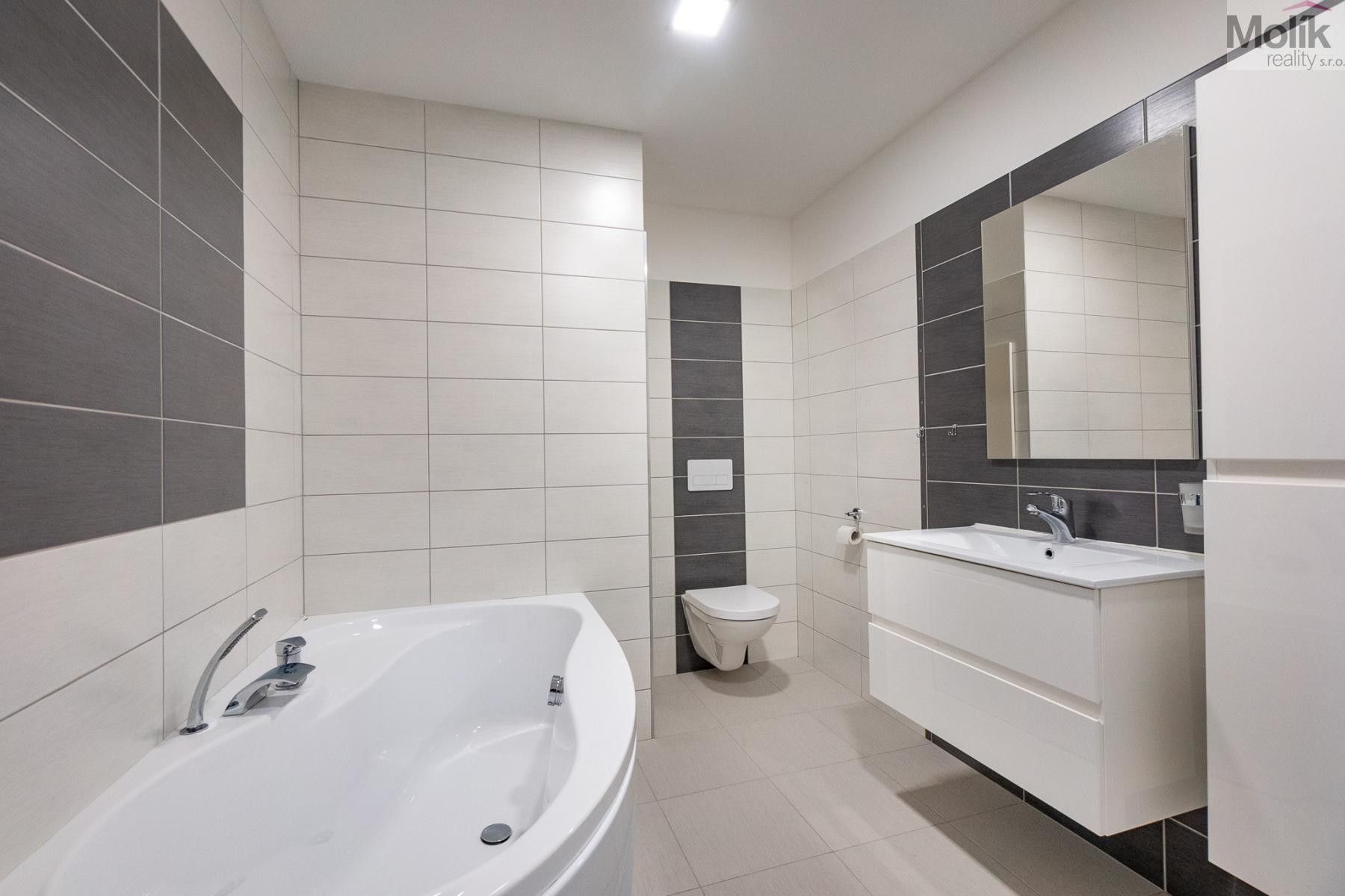 Prodej bytu 5+1 114 m² - foto 2