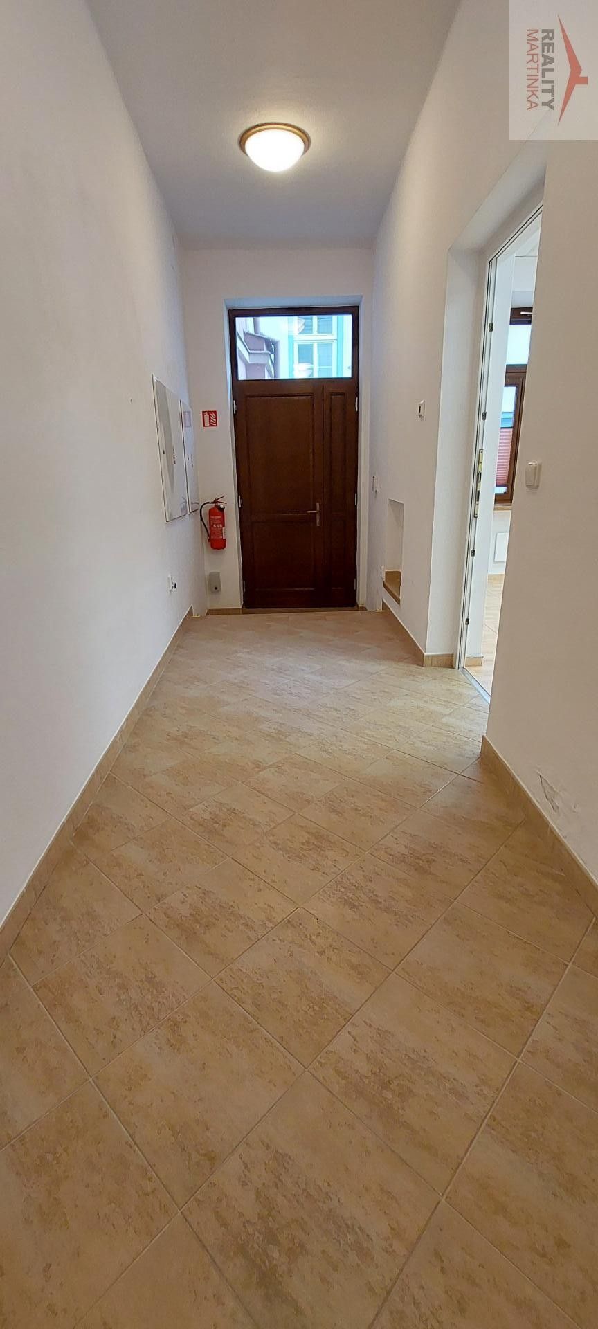 Pronájem komerčního prostoru 32 m² - foto 7