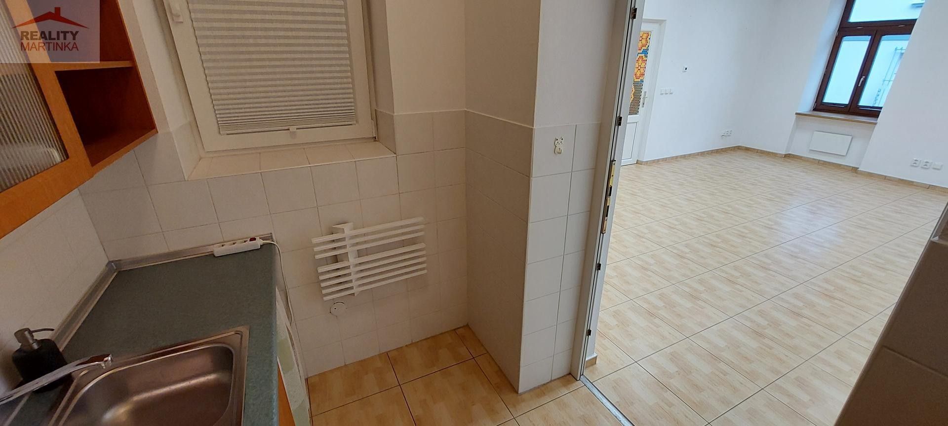 Pronájem komerčního prostoru 32 m² - foto 9