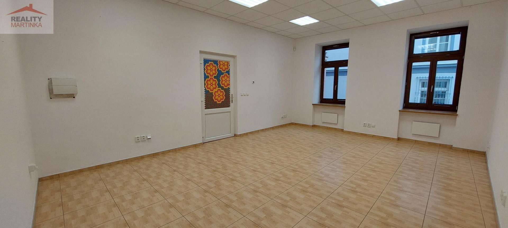 Pronájem komerčního prostoru 32 m² - foto 11