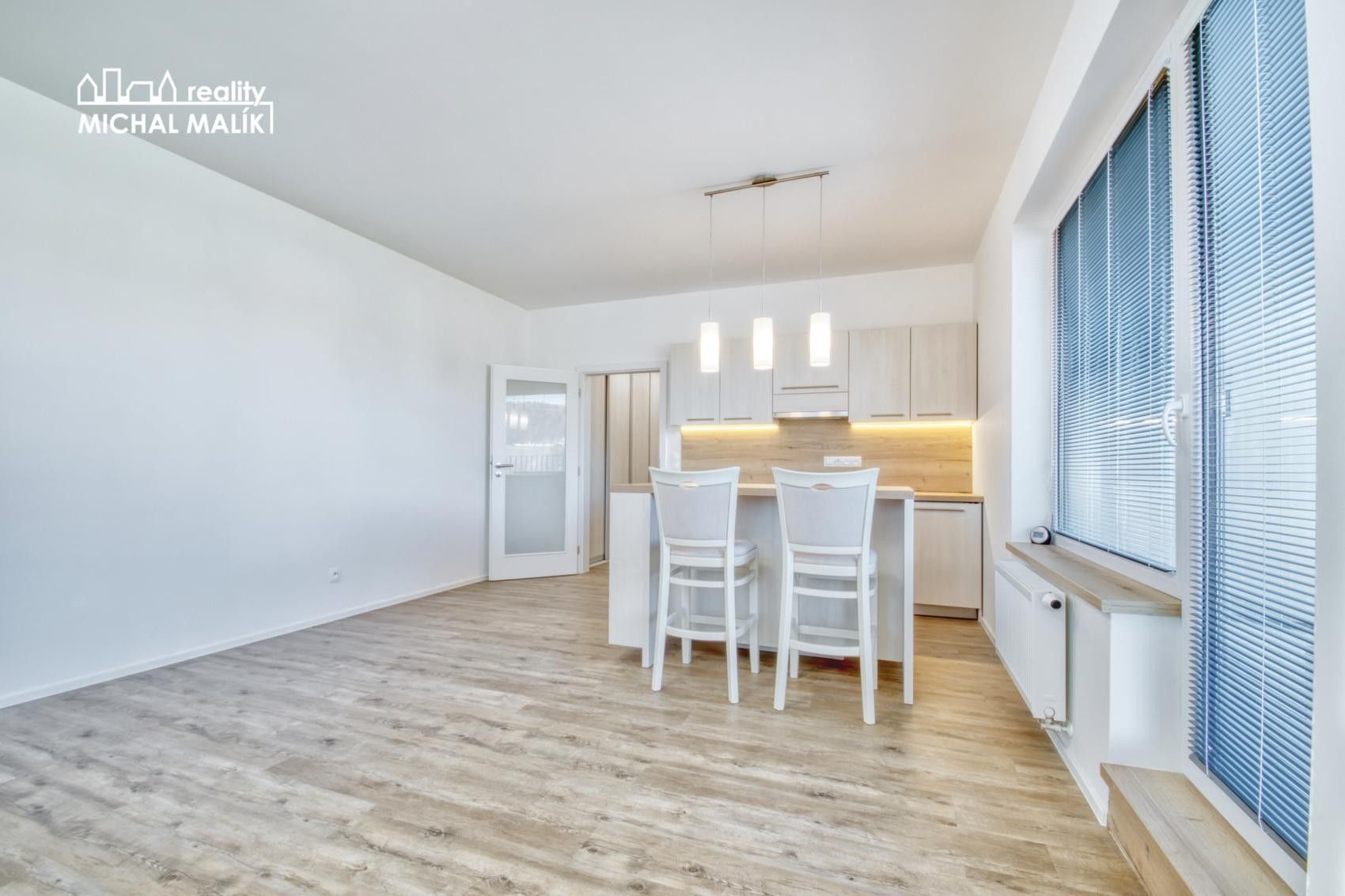 Pronájem bytu 1+kk 39 m² - foto 5