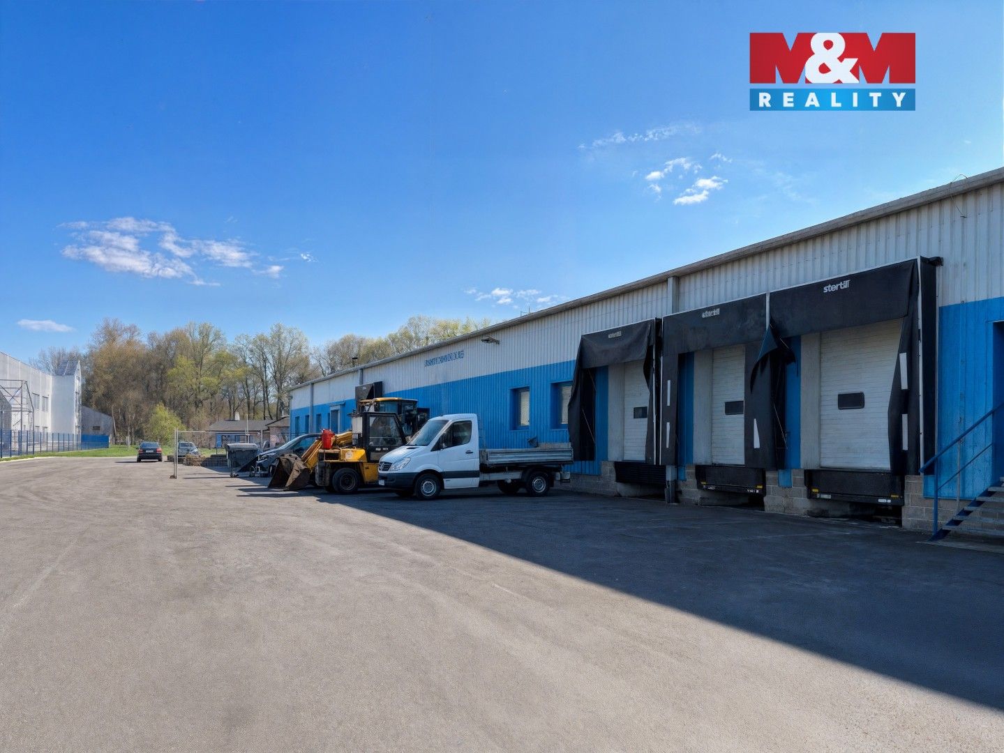 Pronájem komerčního prostoru 1300 m² - foto 3