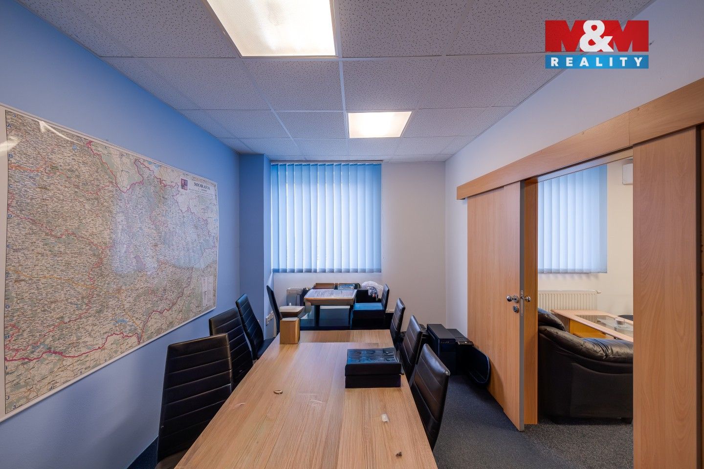 Pronájem komerčního prostoru 1300 m² - foto 16