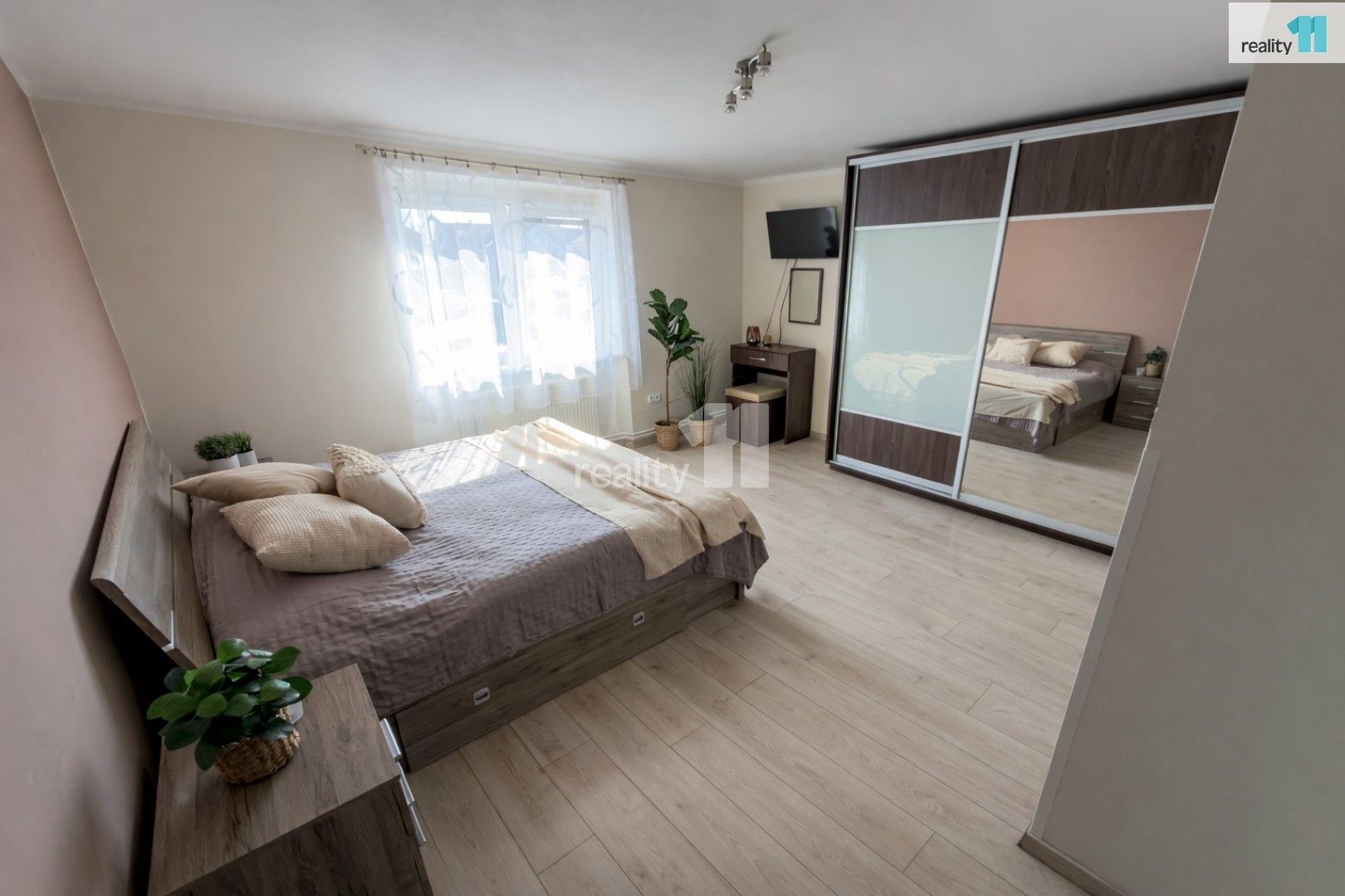 Prodej domu 271 m² - foto 3