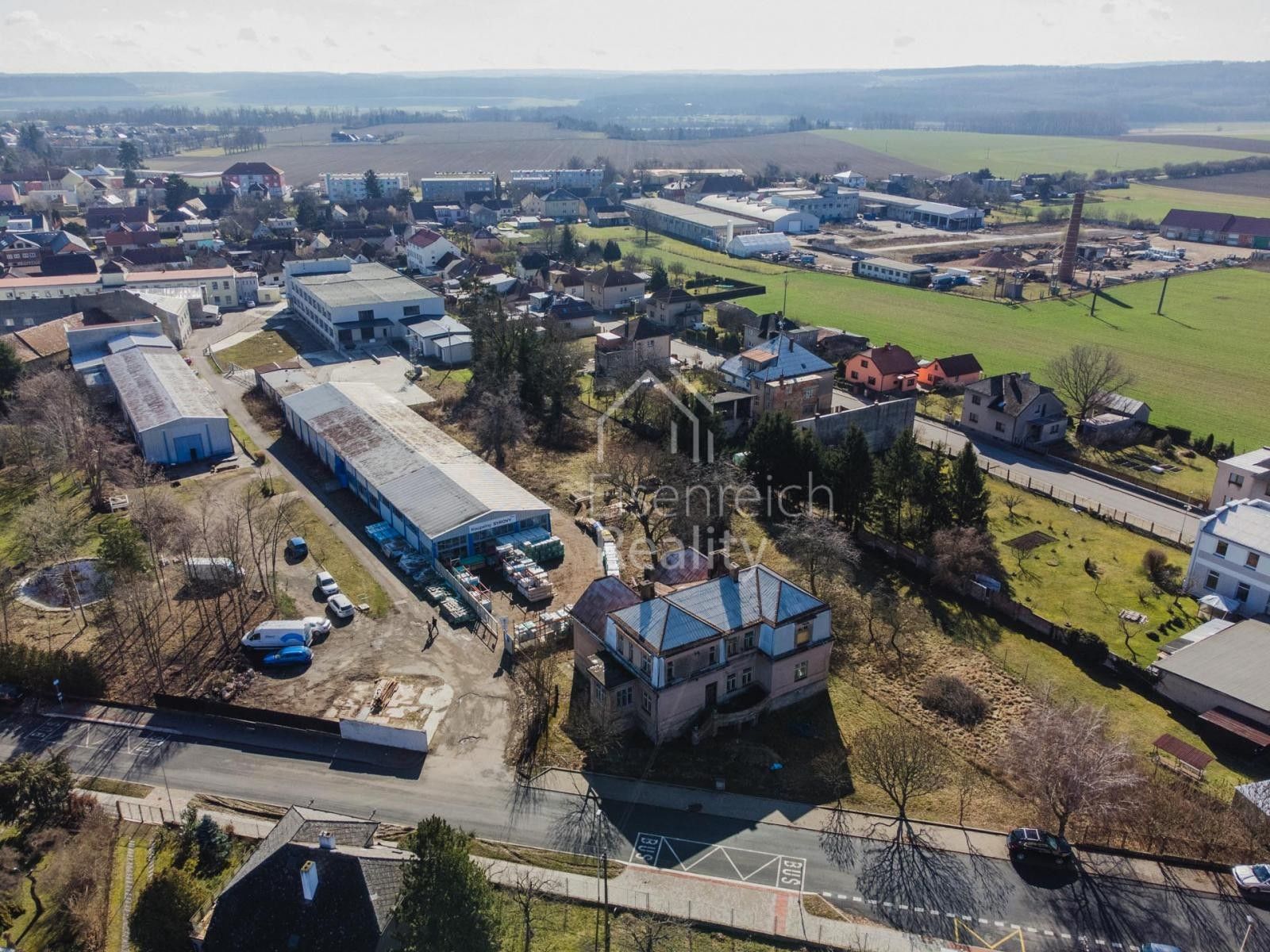 Pronájem komerčního prostoru 1160 m² - foto 7