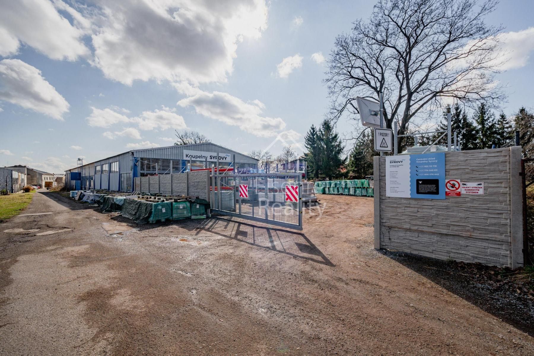 Pronájem komerčního prostoru 1160 m² - foto 3