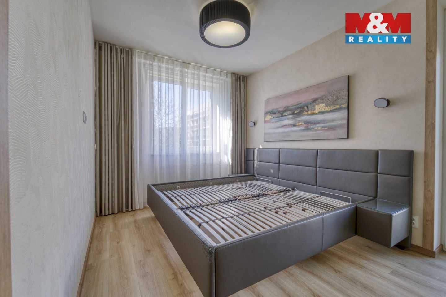 Pronájem bytu 3+kk 77 m² - foto 3