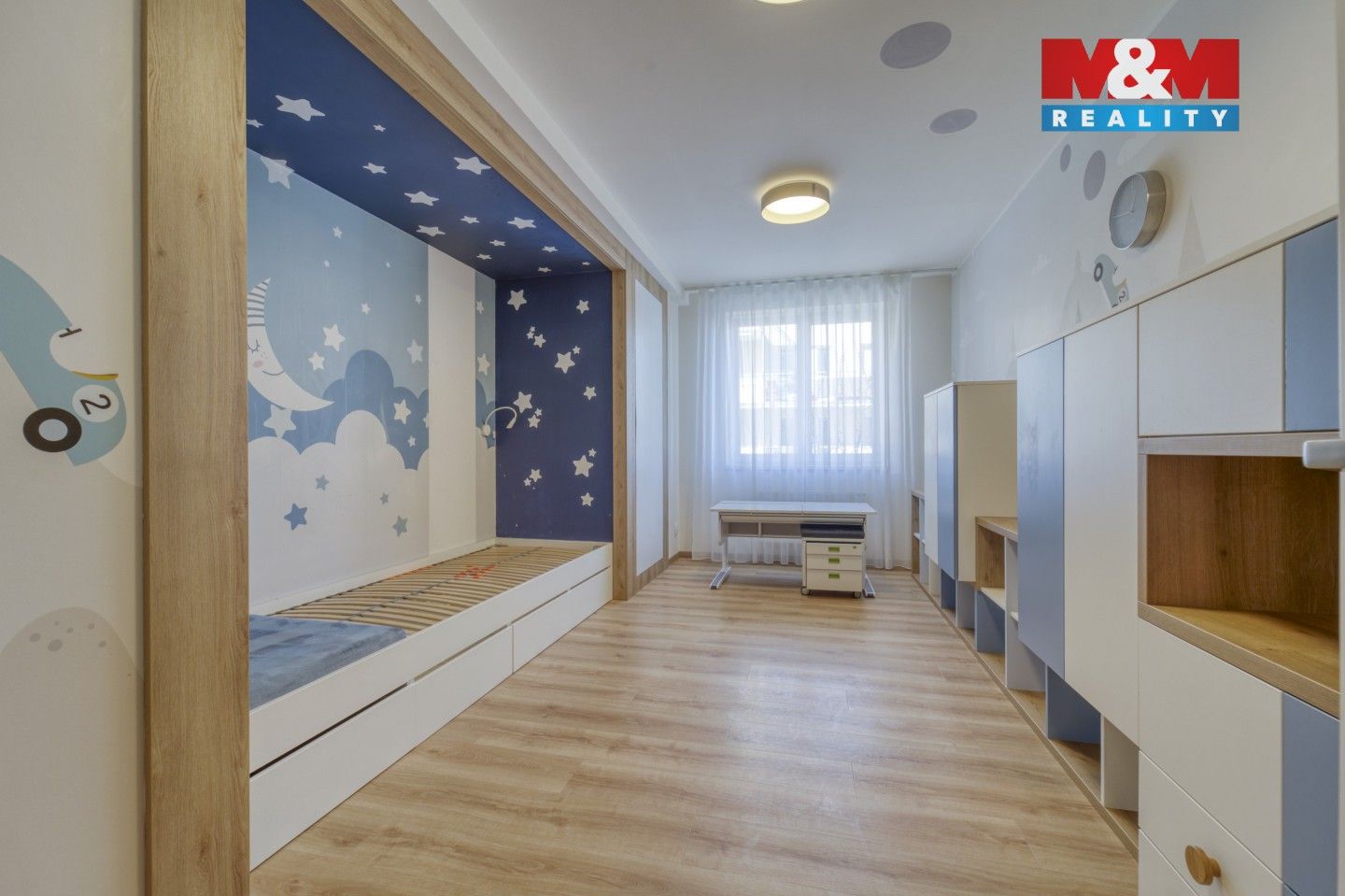 Pronájem bytu 3+kk 77 m² - foto 9