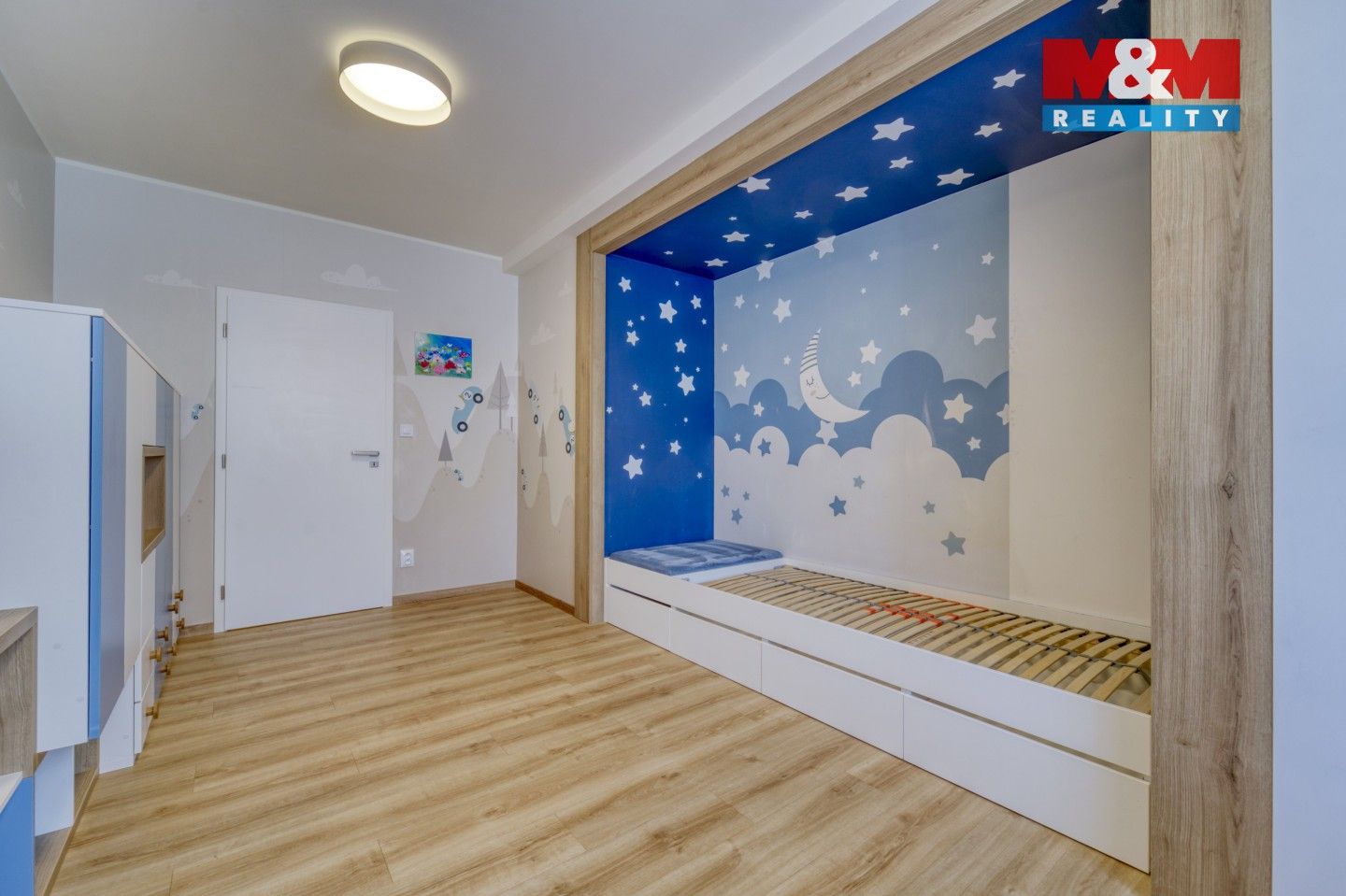 Pronájem bytu 3+kk 77 m² - foto 18