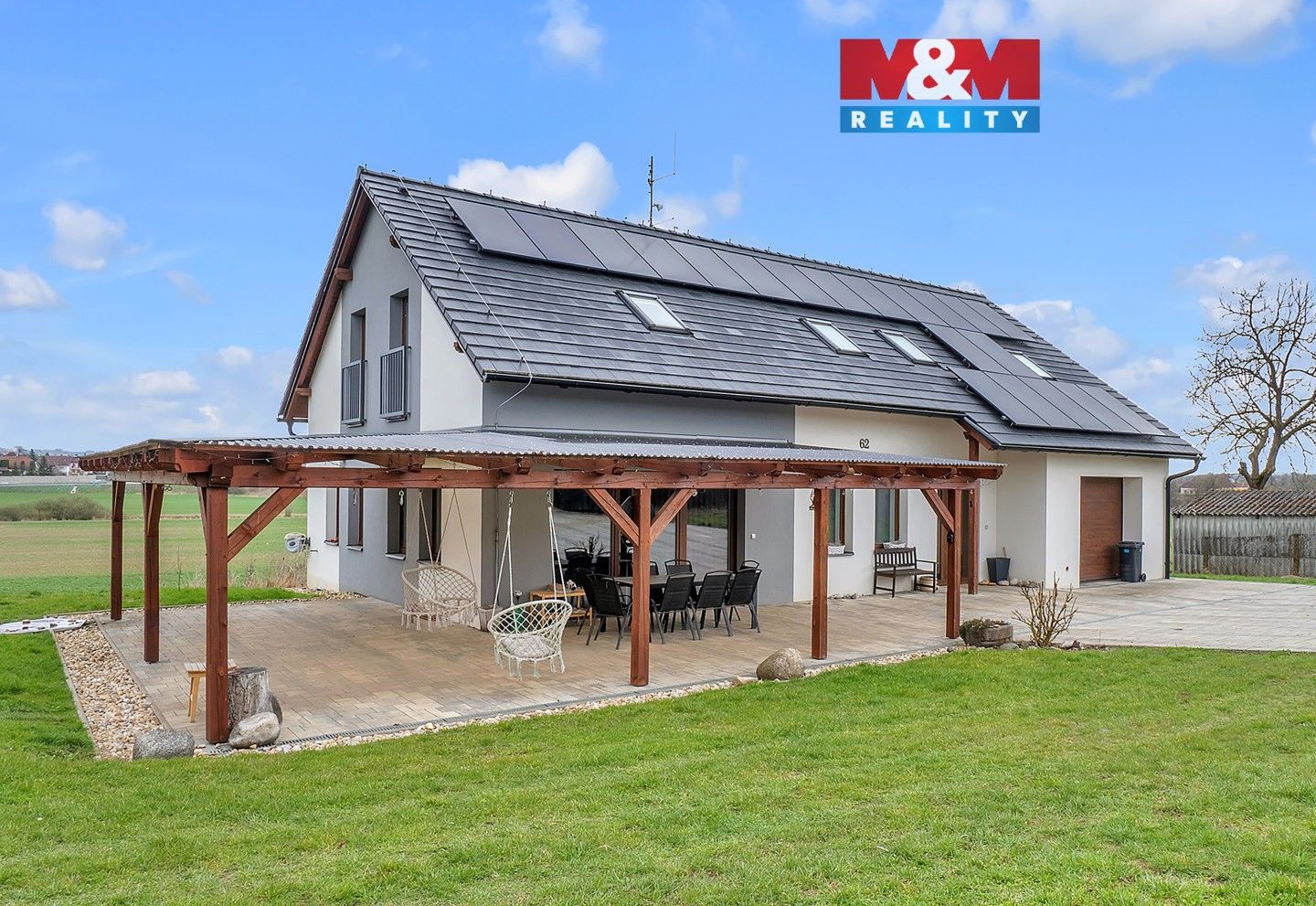 Prodej domu 225 m² - foto 1