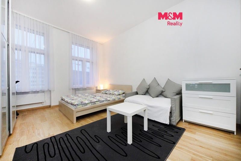 Prodej bytu 2+1 63 m² - foto 1
