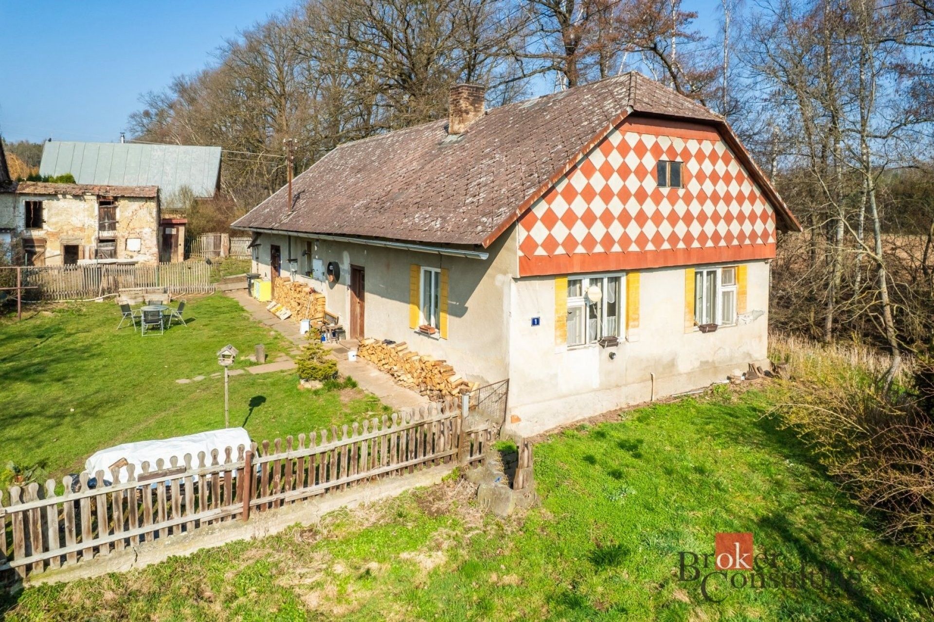 Prodej domu 77 m² - foto 1