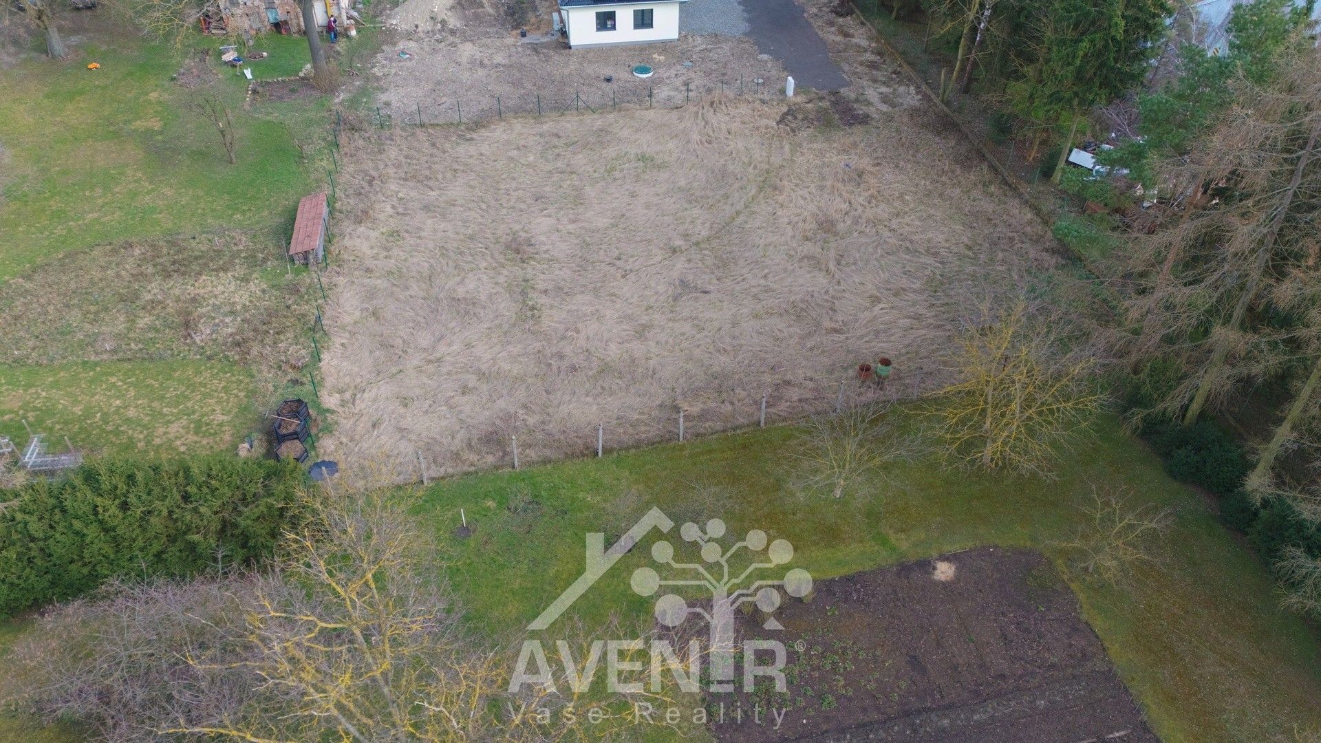 Prodej pozemku 886 m² - foto 2