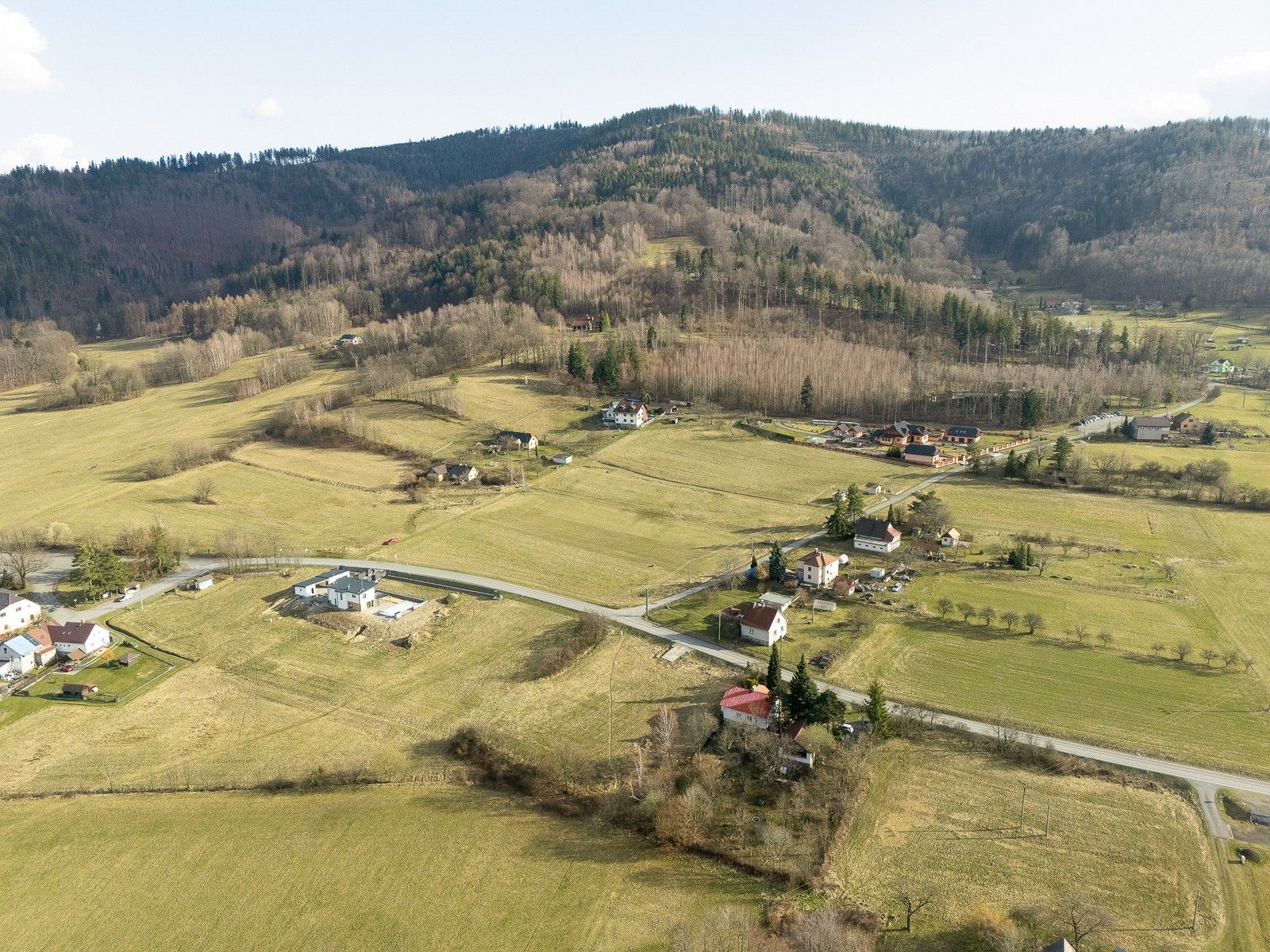 Prodej pozemku 3033 m² - foto 4
