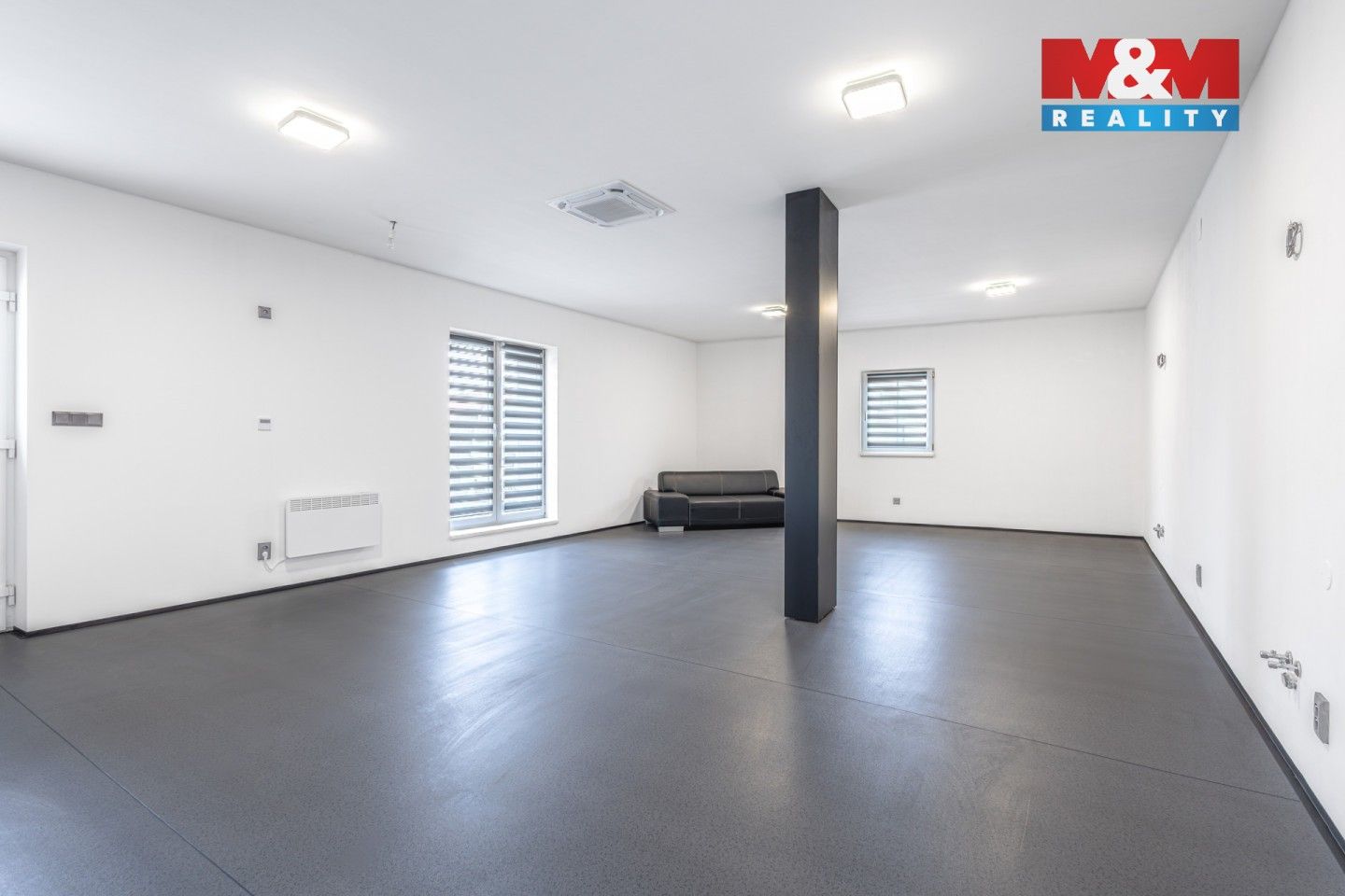 Pronájem komerčního prostoru 65 m² - foto 3