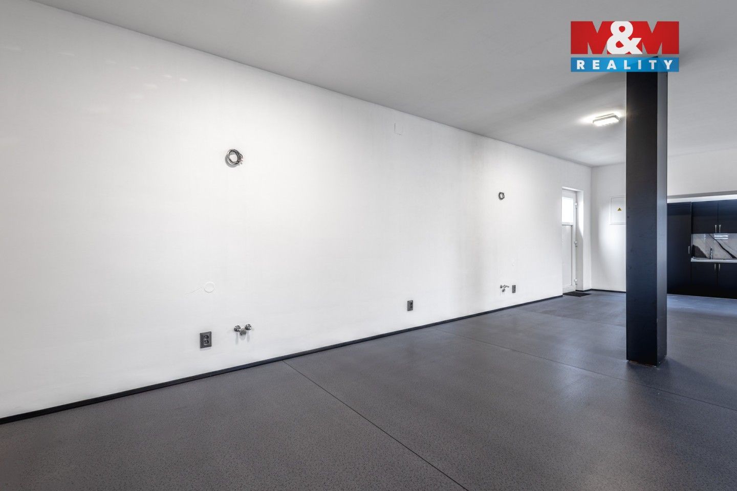 Pronájem komerčního prostoru 65 m² - foto 6