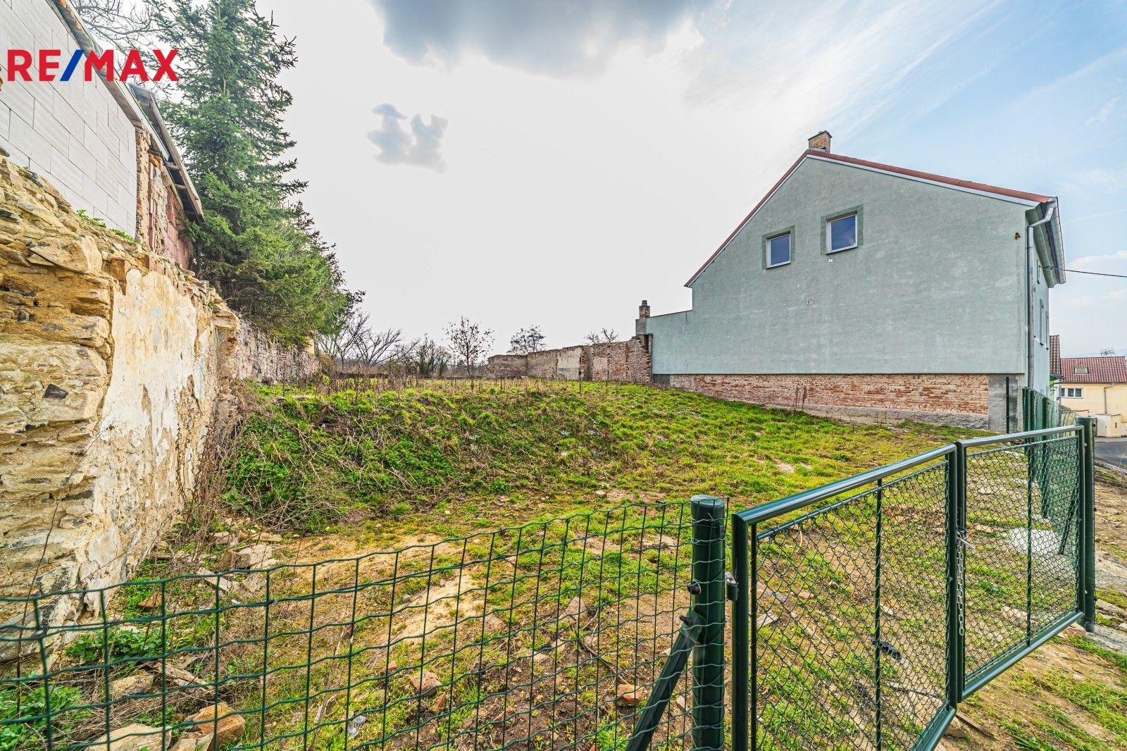 Prodej nemovitosti 626 m² - foto 3