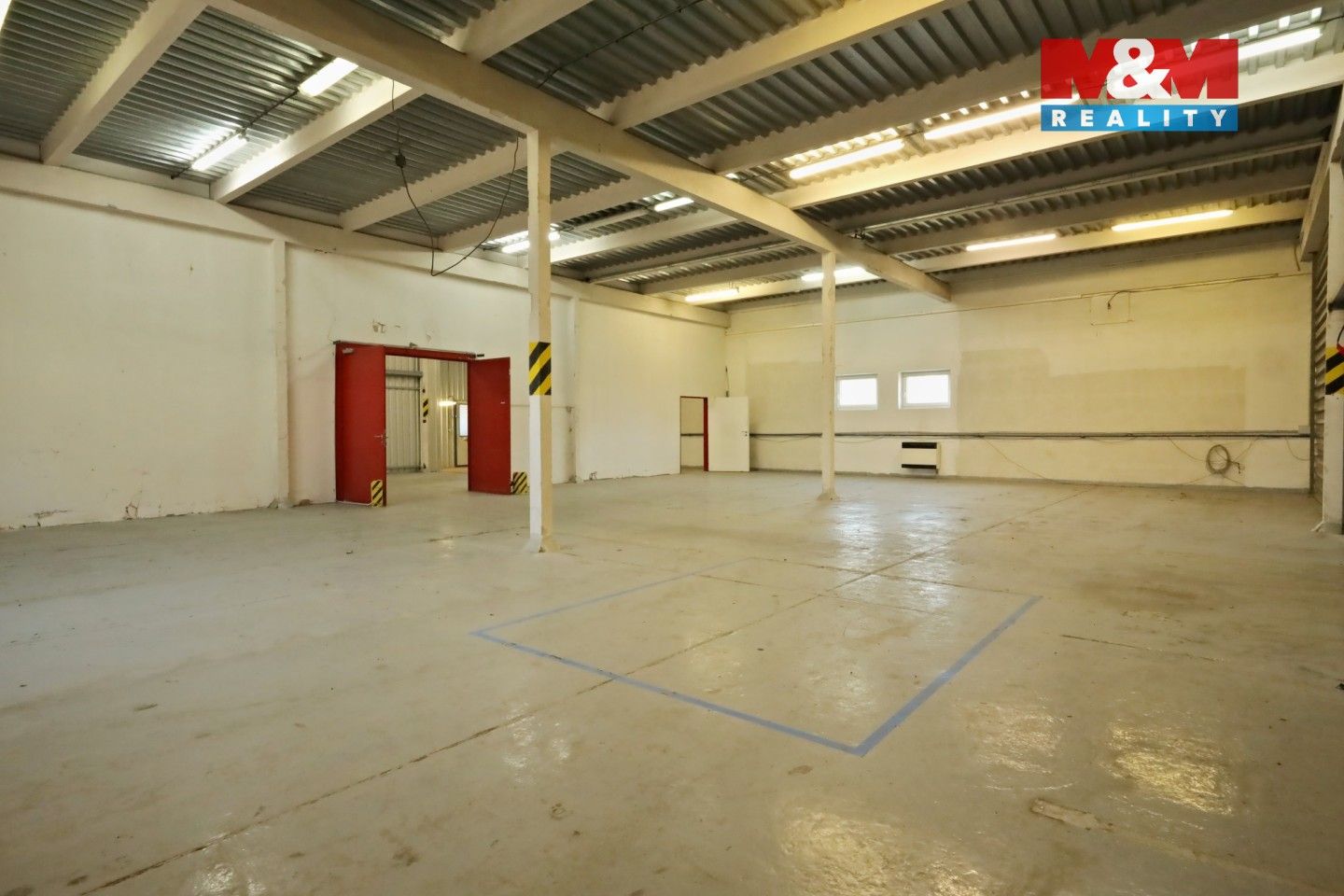 Pronájem komerčního prostoru 2200 m² - foto 7